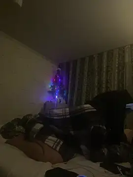 Kisasex1010 online show from December 2025 09:32:02 PM