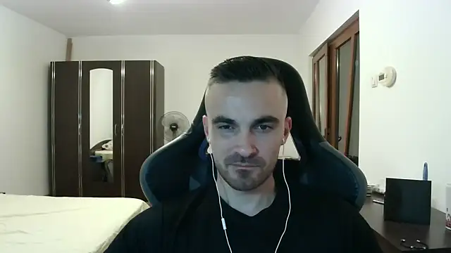 Snapshot of mu5clemania2 chatting on November 2025 05:56:01 PM mu5clemania2 online show from November 2025 05:56:01 PM