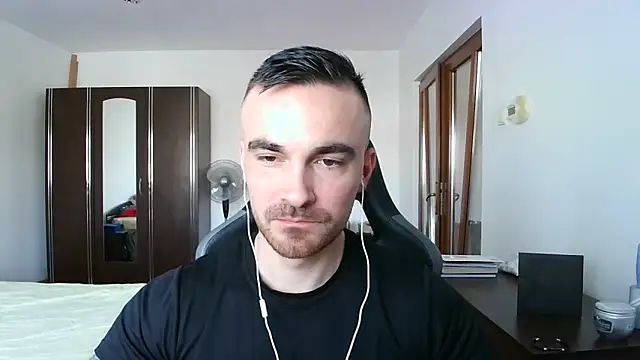 Snapshot of mu5clemania2 chatting on November 2025 08:59:02 AM mu5clemania2 online show from November 2025 08:59:02 AM