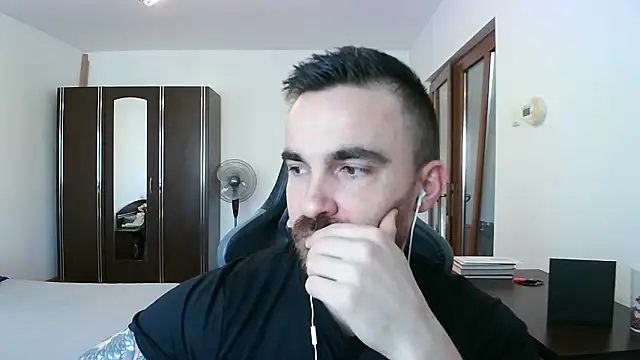 Snapshot of mu5clemania2 chatting on January 2026 07:34:01 AM mu5clemania2 online show from January 2026 07:34:01 AM