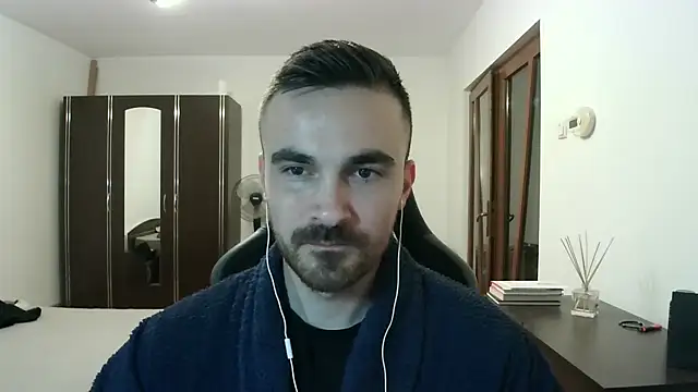 Snapshot of mu5clemania2 chatting on February 2026 09:22:02 PM mu5clemania2 online show from February 2026 09:22:02 PM