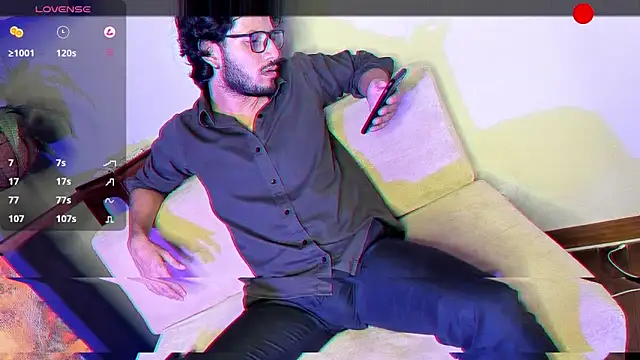 Snapshot of Nicholasrodrii chatting on December 2024 01:46:01 AM Nicholasrodrii online show from December 2024 01:46:01 AM