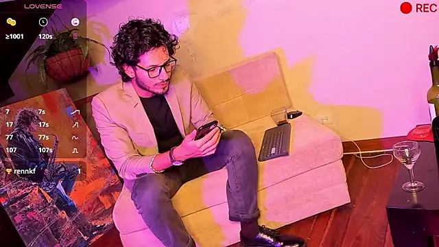 Snapshot of Nicholasrodrii chatting on December 2024 04:27:02 AM Nicholasrodrii online show from December 2024 04:27:02 AM