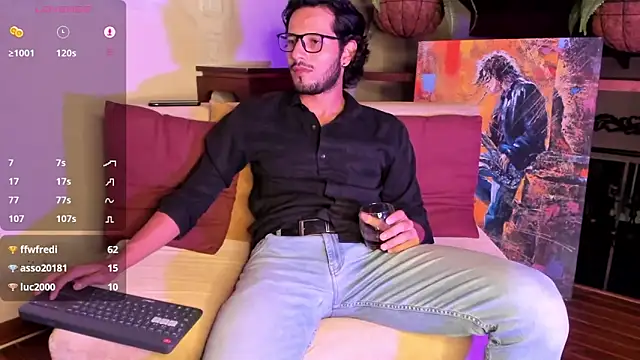 Snapshot of Nicholasrodrii chatting on January 2025 12:44:02 AM Nicholasrodrii online show from January 2025 12:44:02 AM