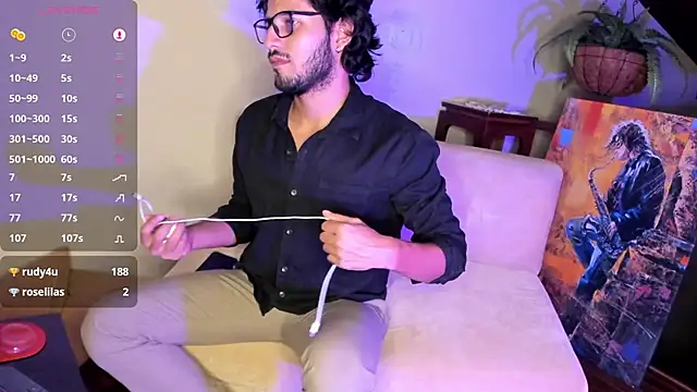 Snapshot of Nicholasrodrii chatting on January 2025 01:34:02 AM Nicholasrodrii online show from January 2025 01:34:02 AM