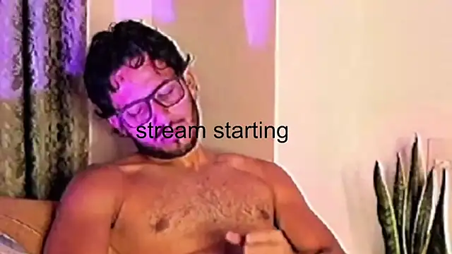 Snapshot of Nicholasrodrii chatting on January 2025 11:33:01 PM Nicholasrodrii online show from January 2025 11:33:01 PM