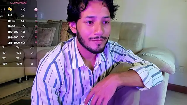 Snapshot of Nicholasrodrii chatting on February 2025 09:40:01 PM Nicholasrodrii online show from February 2025 09:40:01 PM