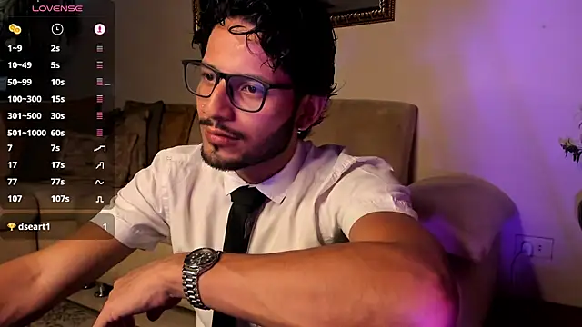 Snapshot of Nicholasrodrii chatting on February 2025 11:48:01 PM Nicholasrodrii online show from February 2025 11:48:01 PM