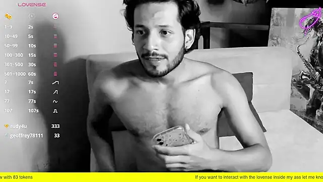 Snapshot of Nicholasrodrii chatting on February 2025 01:23:02 AM Nicholasrodrii online show from February 2025 01:23:02 AM