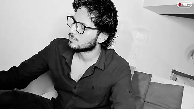 Snapshot of Nicholasrodrii chatting on March 2025 09:58:01 PM Nicholasrodrii online show from March 2025 09:58:01 PM