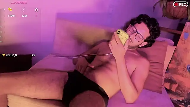 Snapshot of Nicholasrodrii chatting on March 2025 05:06:02 AM Nicholasrodrii online show from March 2025 05:06:02 AM