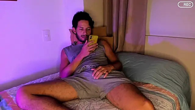 Snapshot of Nicholasrodrii chatting on September 2025 11:38:02 PM Nicholasrodrii online show from September 2025 11:38:02 PM