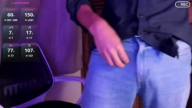 Snapshot of Nicholasrodrii chatting on October 2025 12:08:02 AM Nicholasrodrii online show from October 2025 12:08:02 AM