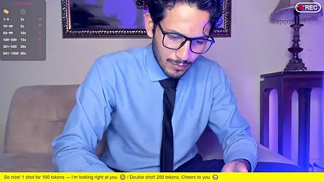 Snapshot of Nicholasrodrii chatting on December 2025 11:00:02 PM Nicholasrodrii online show from December 2025 11:00:02 PM