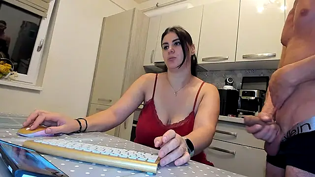 Snapshot of cuplu29 chatting on September 2025 09:07:02 PM cuplu29 online show from September 2025 09:07:02 PM