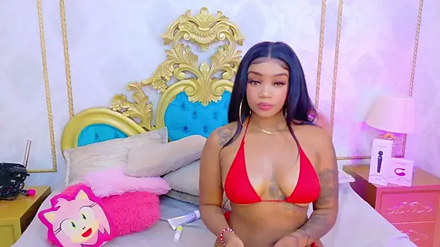 Snapshot of SalomeRestrepo chatting on October 2025 04:35:02 AM SalomeRestrepo online show from October 2025 04:35:02 AM