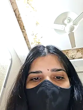 Snapshot of aaliya_bhattt chatting on July 2026 09:33:01 AM aaliya bhattt online show from July 2026 09:33:01 AM