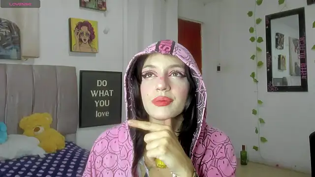 katt  black   online show from July 2026 08:33:01 PM