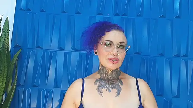 Snapshot of SandyyRose chatting on January 2025 11:18:01 PM SandyyRose online show from January 2025 11:18:01 PM