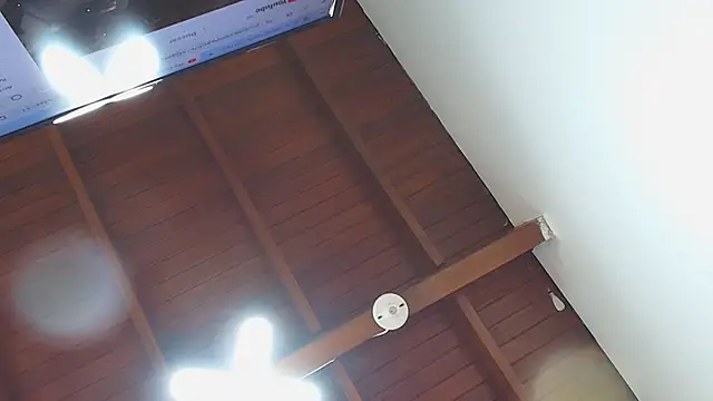 Snapshot of SandyyRose chatting on January 2025 11:43:01 PM SandyyRose online show from January 2025 11:43:01 PM