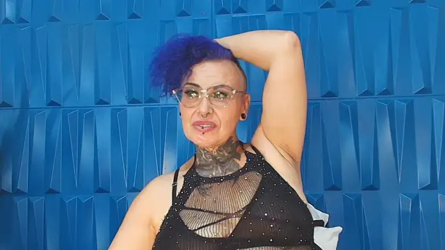 Snapshot of SandyyRose chatting on February 2025 09:25:02 PM SandyyRose online show from February 2025 09:25:02 PM