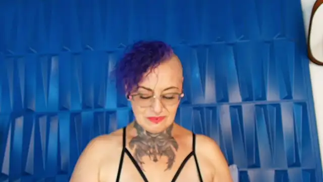 Snapshot of SandyyRose chatting on February 2025 10:26:02 PM SandyyRose online show from February 2025 10:26:02 PM