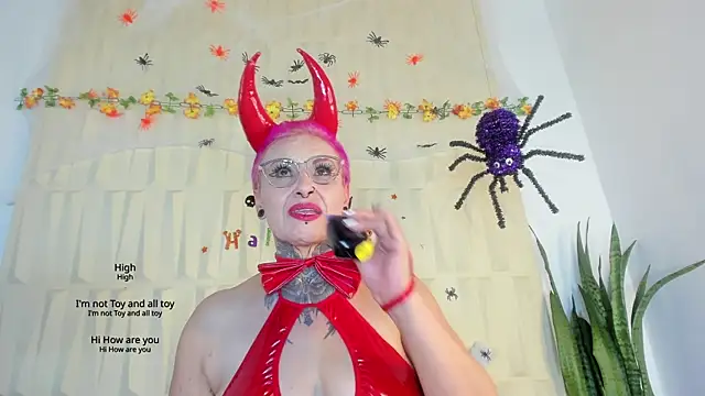 Snapshot of SandyyRose chatting on October 2025 02:34:01 AM SandyyRose online show from October 2025 02:34:01 AM