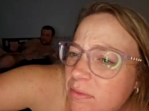 MrandMrsPooks online show from November 2025 07:18:01 AM