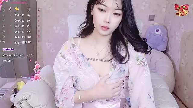 small bell online show from February 2025 12:08:02 AM