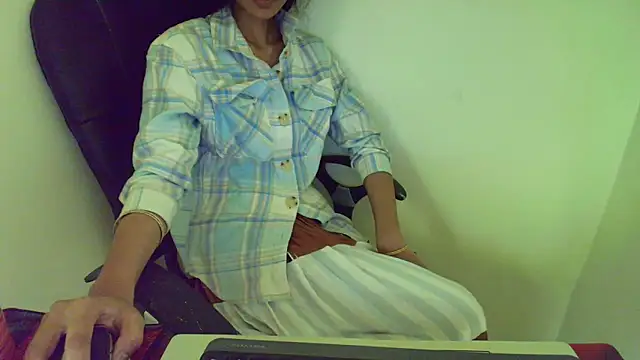 Srabontii online show from March 2026 10:48:02 AM