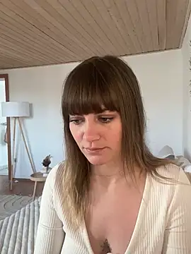 Snapshot of Milla__one chatting on February 2025 09:41:01 AM Milla one online show from February 2025 09:41:01 AM