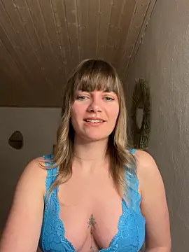 Snapshot of Milla__one chatting on February 2025 07:52:02 PM Milla one online show from February 2025 07:52:02 PM