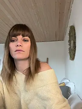 Snapshot of Milla__one chatting on February 2025 09:32:02 AM Milla one online show from February 2025 09:32:02 AM