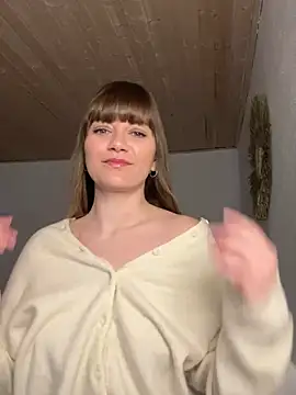 Snapshot of Milla__one chatting on February 2025 08:26:02 AM Milla one online show from February 2025 08:26:02 AM