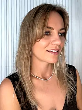 Snapshot of Milla__one chatting on September 2025 08:05:01 AM Milla one online show from September 2025 08:05:01 AM