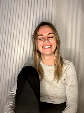 Milla  one online show from November 2025 01:44:02 PM