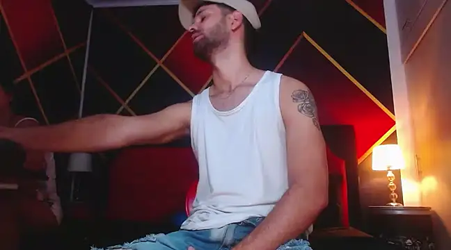 CindyandCarlo online show from January 2025 07:59:02 PM