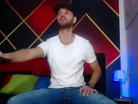 CindyandCarlo online show from February 2025 03:41:02 PM