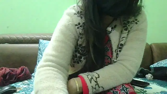 Snapshot of couplesuni chatting on January 2025 03:16:02 AM couplesuni online show from January 2025 03:16:02 AM