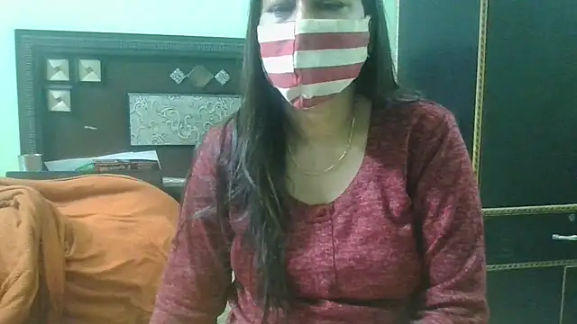 Snapshot of couplesuni chatting on February 2025 09:53:02 PM couplesuni online show from February 2025 09:53:02 PM