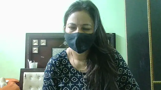 Snapshot of couplesuni chatting on March 2025 03:34:01 AM couplesuni online show from March 2025 03:34:01 AM