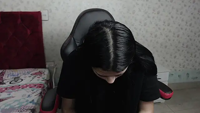 Snapshot of kayla_k18 chatting on March 2025 07:34:02 PM kayla k18 online show from March 2025 07:34:02 PM