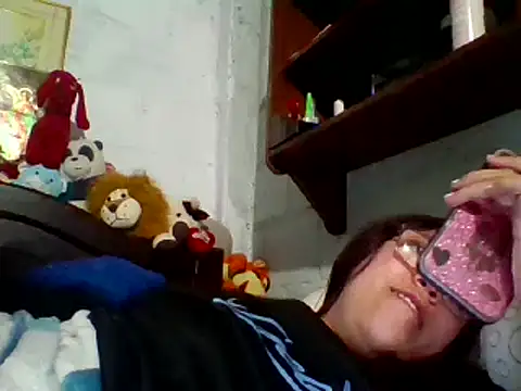 Snapshot of dafne19_ chatting on January 2025 08:36:01 AM dafne19 online show from January 2025 08:36:01 AM