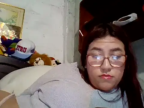 Snapshot of dafne19_ chatting on February 2025 06:15:01 AM dafne19 online show from February 2025 06:15:01 AM