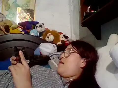 Snapshot of dafne19_ chatting on February 2025 04:59:01 AM dafne19 online show from February 2025 04:59:01 AM