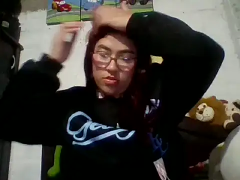 Snapshot of dafne19_ chatting on February 2025 03:01:01 AM dafne19 online show from February 2025 03:01:01 AM