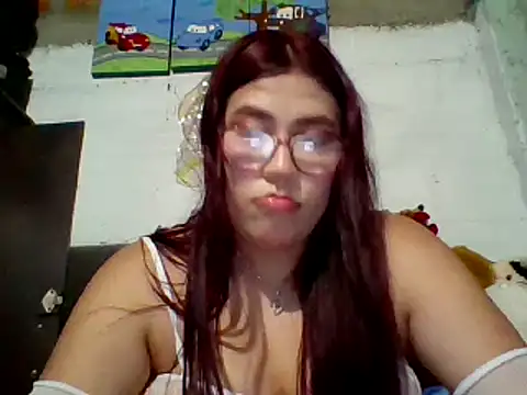 Snapshot of dafne19_ chatting on February 2025 06:55:01 AM dafne19 online show from February 2025 06:55:01 AM