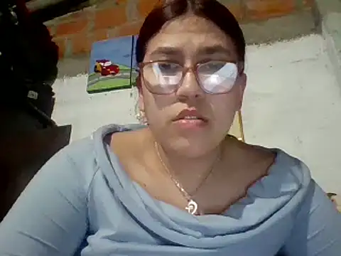 Snapshot of dafne19_ chatting on February 2025 03:45:02 AM dafne19 online show from February 2025 03:45:02 AM