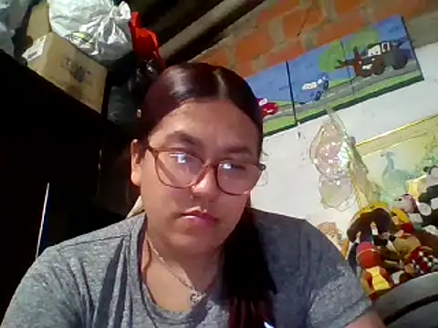 Snapshot of dafne19_ chatting on March 2025 07:08:02 AM dafne19 online show from March 2025 07:08:02 AM