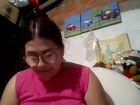 Snapshot of dafne19_ chatting on March 2025 06:22:01 AM dafne19 online show from March 2025 06:22:01 AM